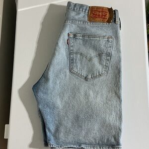 “Levi’s 501  Denim Shorts Button Fly Light Wash W36